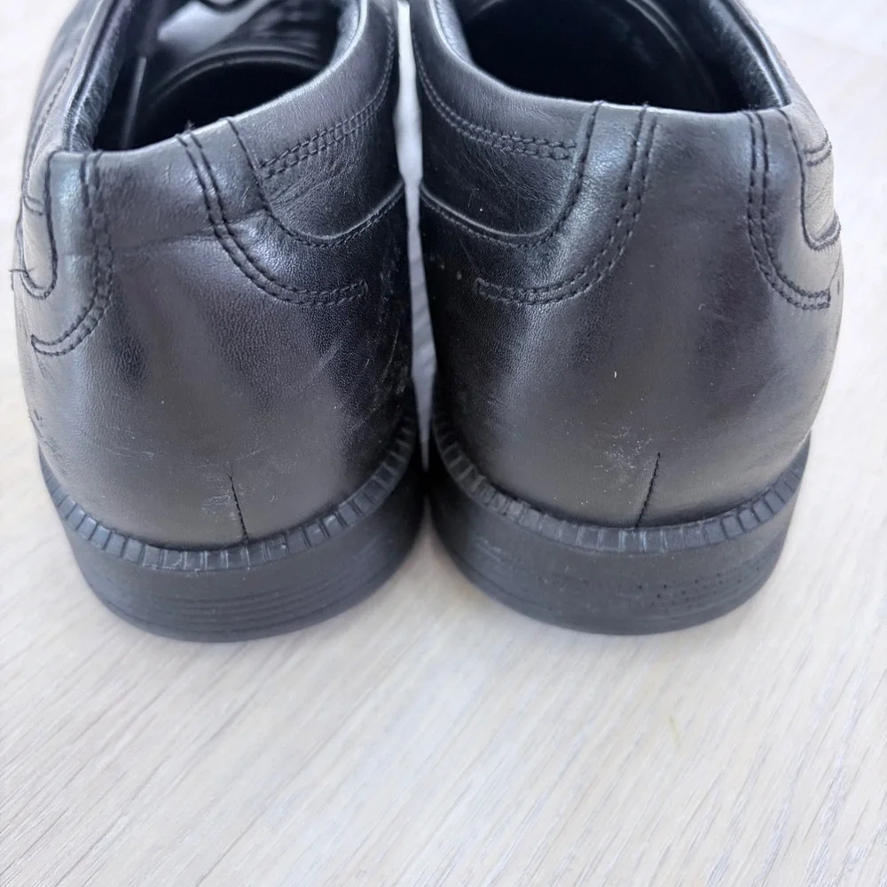Rockport Mens TruTech‎ Wingtip Oxfords Blk Leather Dress Shoes V80648 Size 9.5 W
